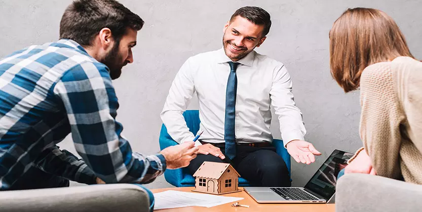 Read more about the article Emlak Danışmanı Seçerken Dikkat !!!
