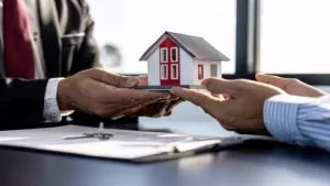 Read more about the article Emlak Danışmanı Ne İş Yapar?
