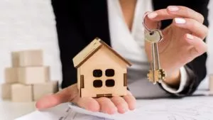 Read more about the article Emlak Danışmanlığı Sertifikası ile Neler Yapılabilir?